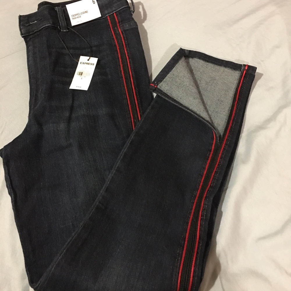 🆕EXPRESS CROPPED LEGGING HIGH RISE.